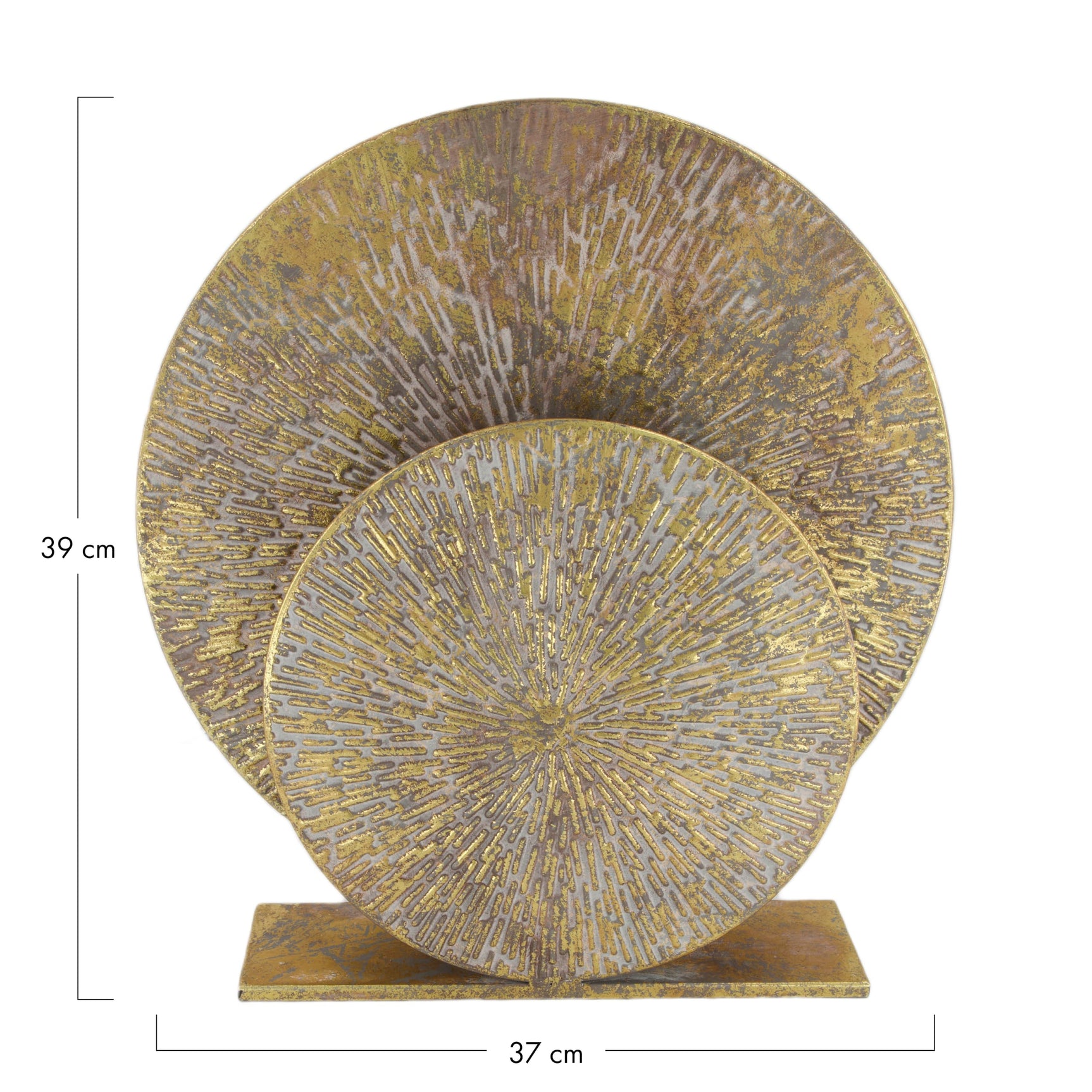Metalen tafel lamp met ronde, gegraveerde schijfkap en houten voet, 37x8x39 cm.