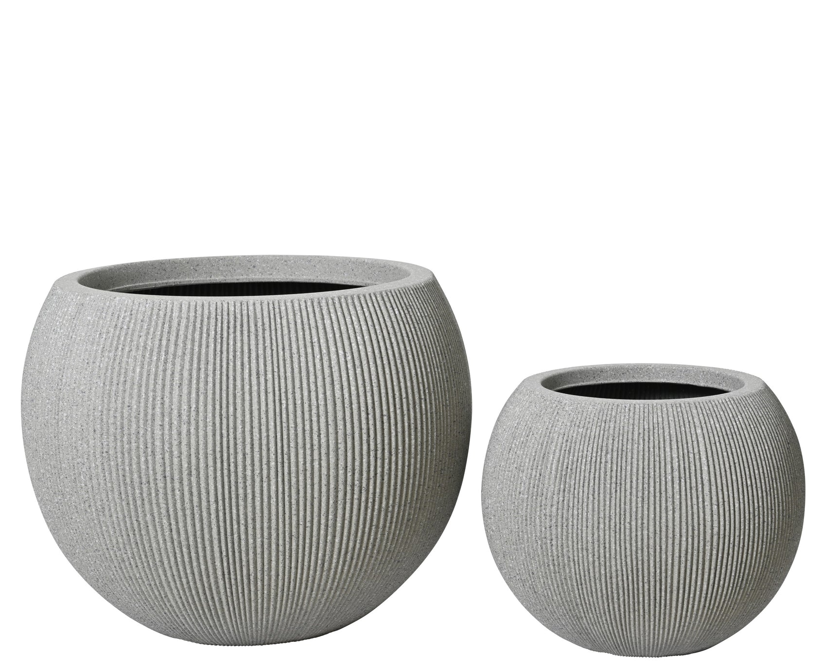 Set van 2 grijze bloempotten van gerecycled plastic, geribde structuur