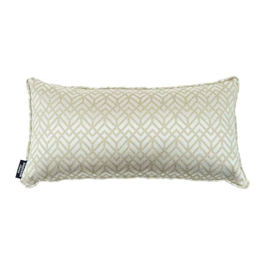 Sierkussen met lichtbeige chevron/ruitenpatroon en smalle biesrand
