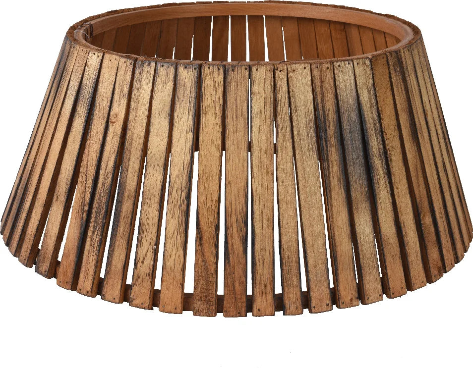 Houten kerstboommand van naturel hout met verticale latten, kegelvormig