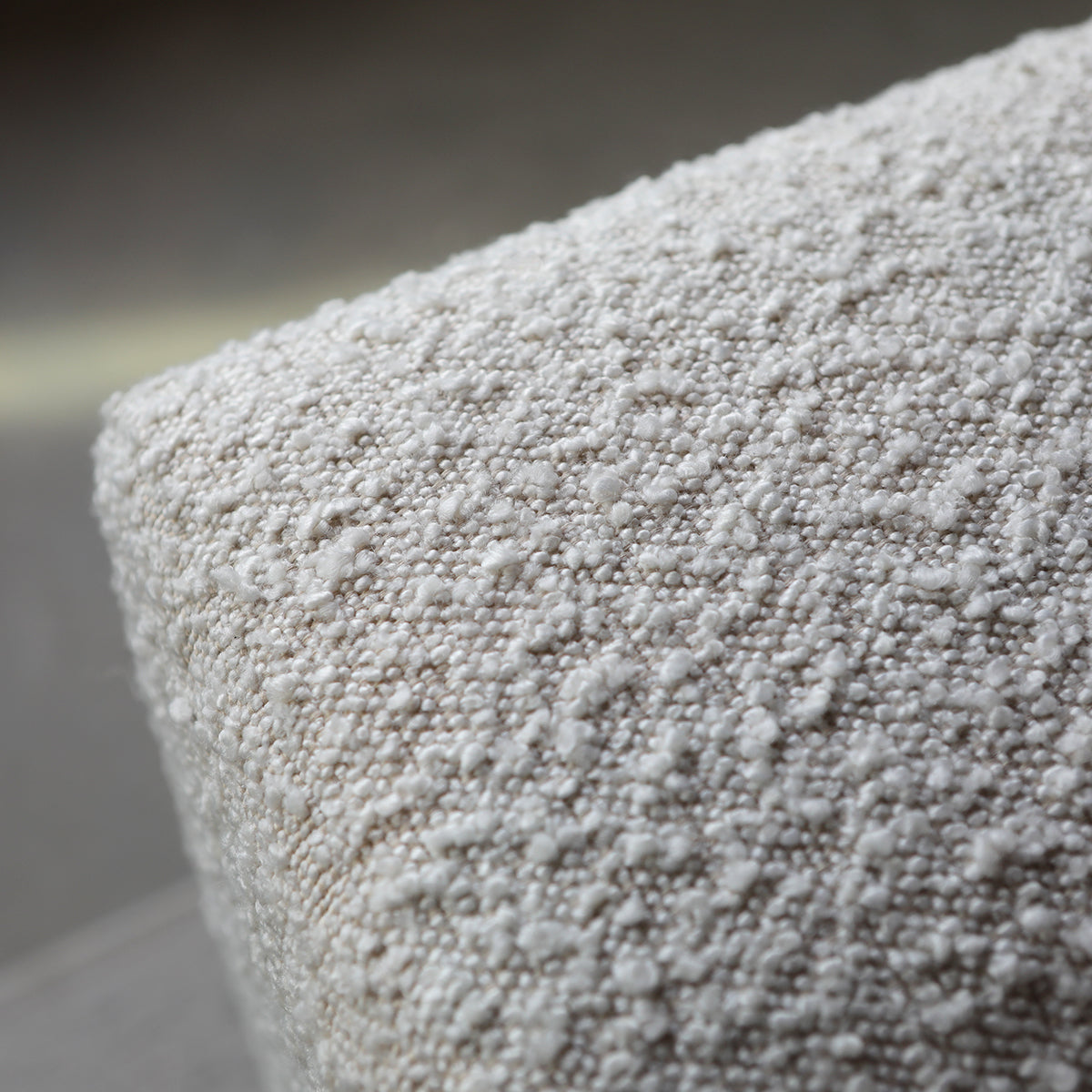 Bouclé bankstof, lichtbeige textuur met dicht geweven lusjes