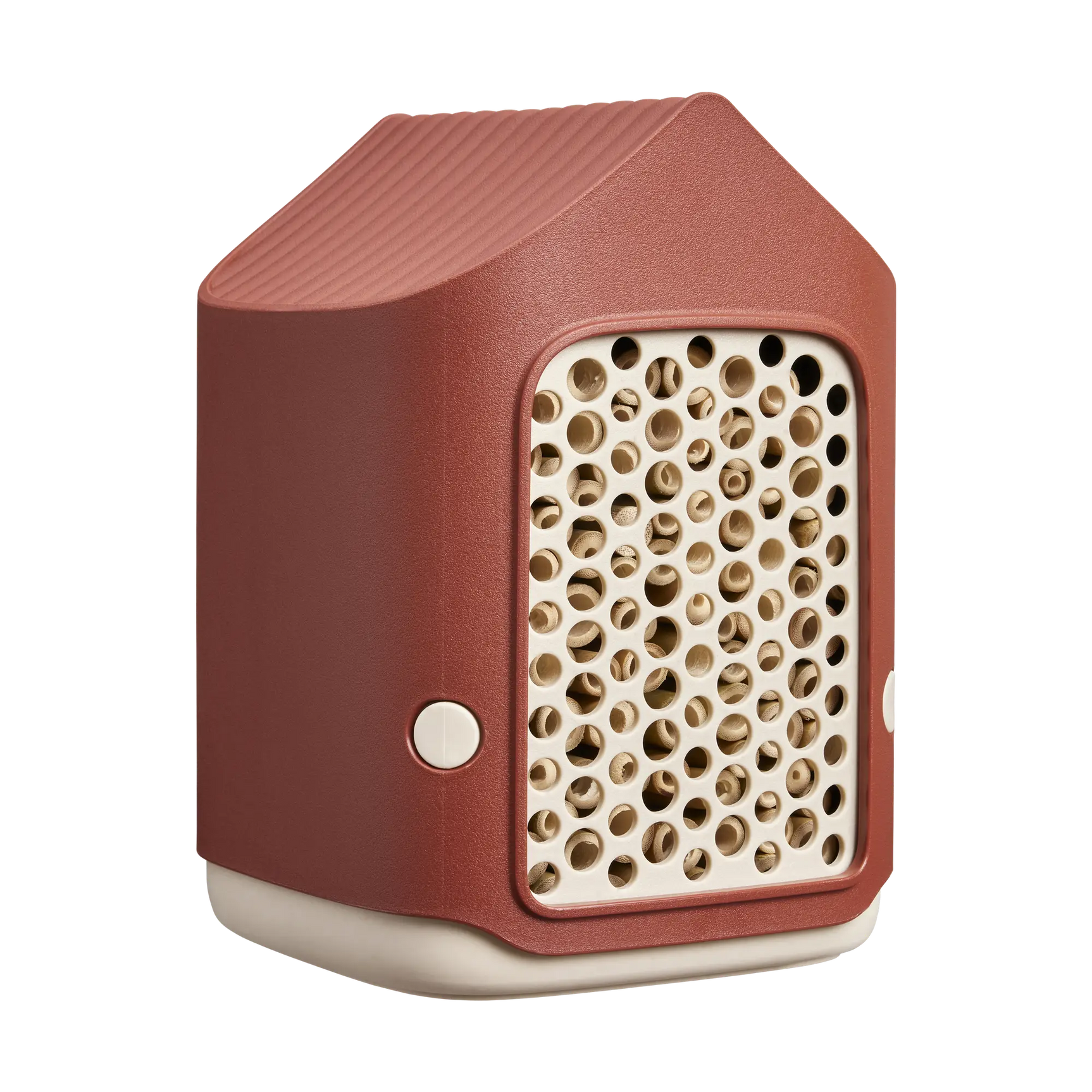 Rood insectenhotel met openingen met ronde holletjes en scharnierende zijwand