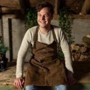 Lederen barbecue-schoort bruin met riem en grote voorzak