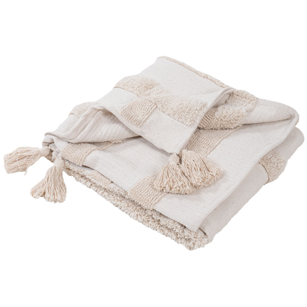 Plaid 130 x 170 cm met geruite vlakken en franjes, licht beige en wit.