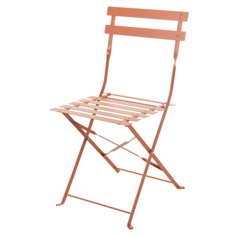 Terracotta opvouwbare stoel met lattenzitting en kruisframe