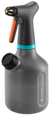 Gardena plantenspuit, zwarte spuitkop met blauwe band en oranje greepkleur