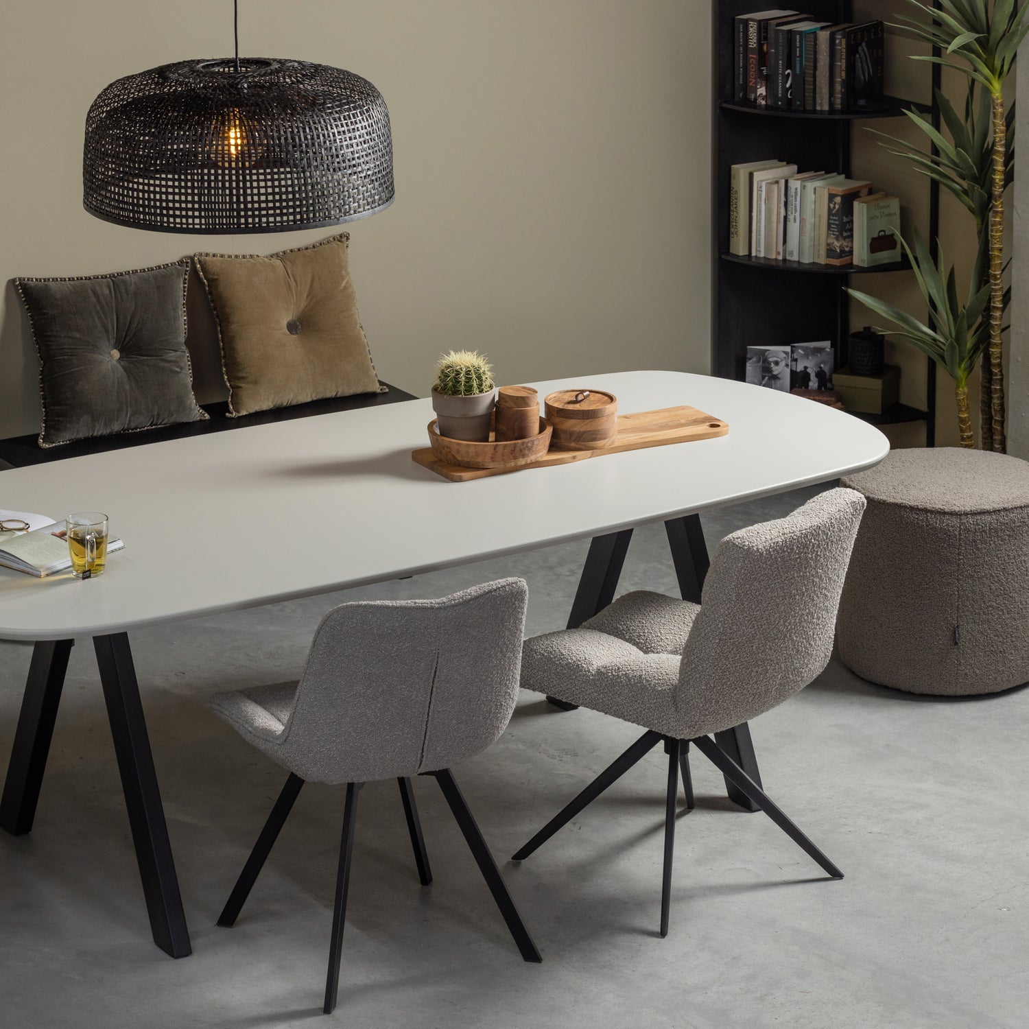 IMME BANKJE HOUT ZWART 110 CM