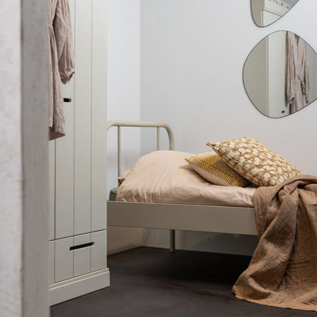 MATA 1-PERSOONS BED METAAL ZAND 90X200 CM