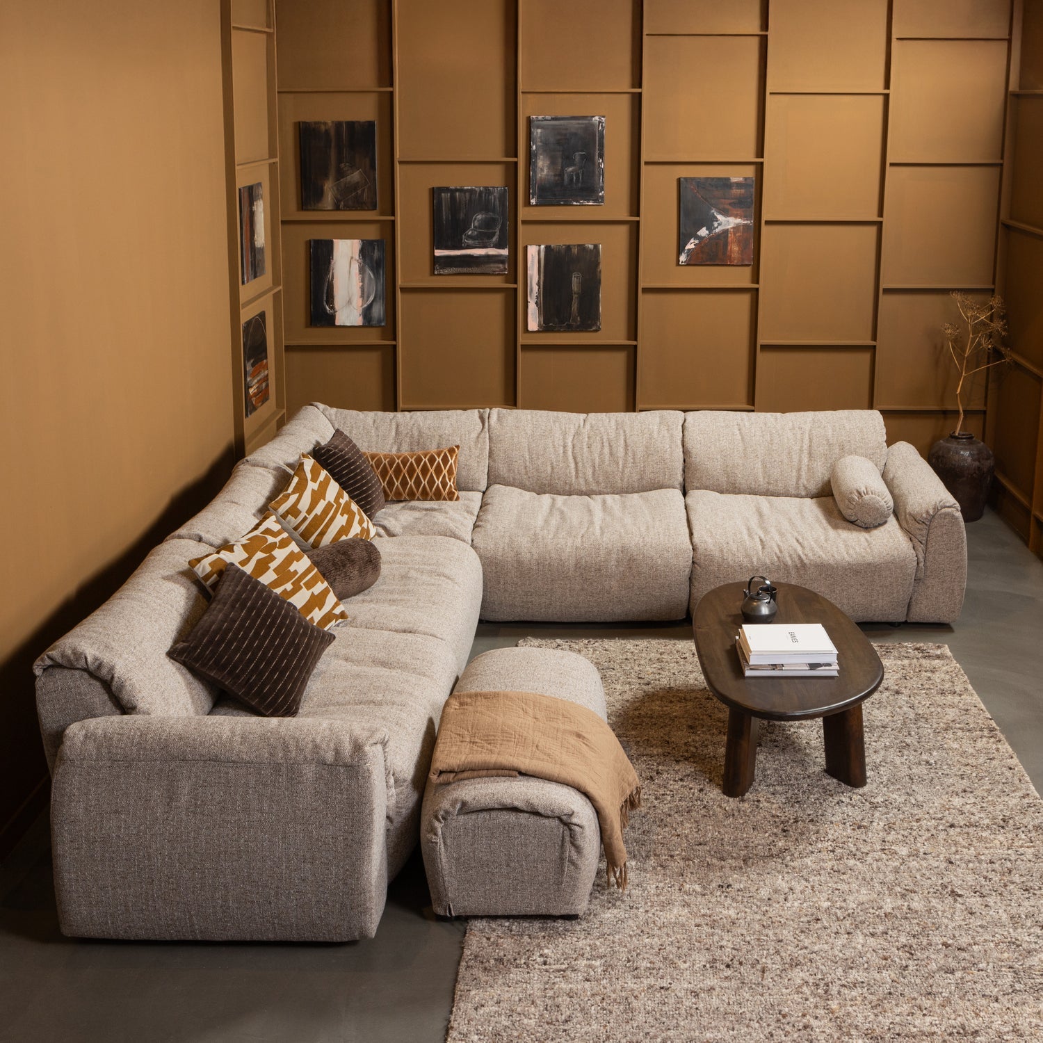 BAGGY HOCKER GEWEVEN STOF BRUIN MELANGE