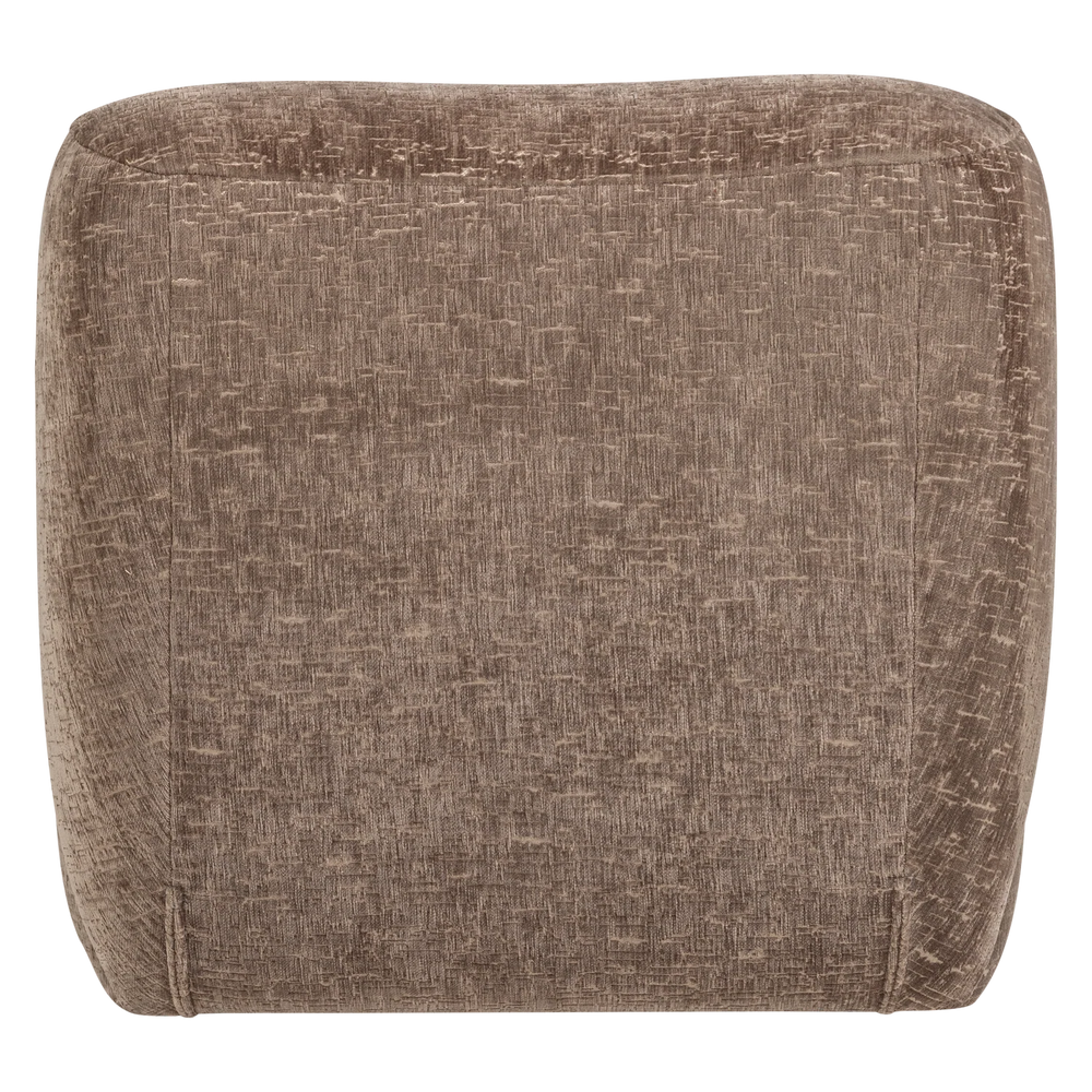 Fauteuil met craquelé velvet in lichtbruin, rugzijde met verticale naad en stevige vorm.