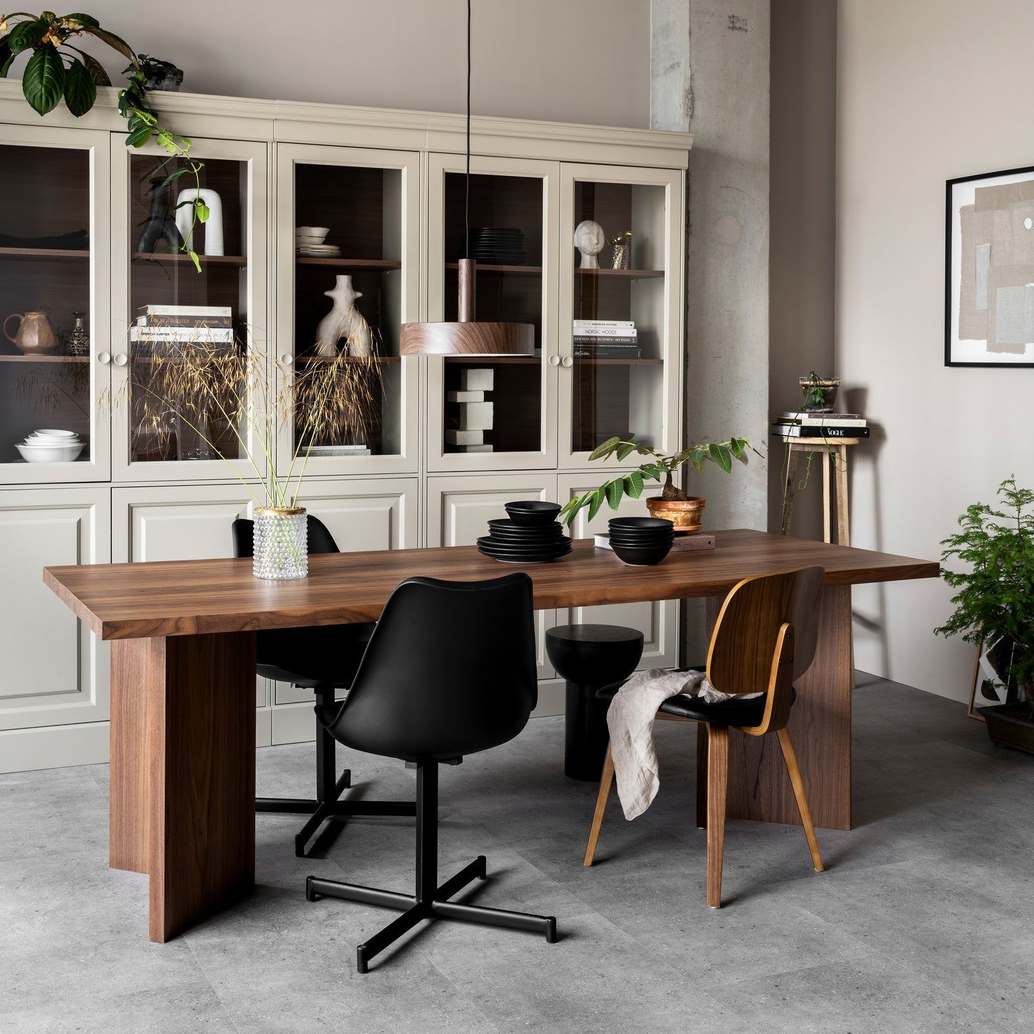 CHOW 4-DEURS VITRINEKAST GRENEN DAKARGRAU [fsc]