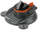 GARDENA cirkelsproeier met oranje/zwart ronde sproeikop en ventilatieplaat