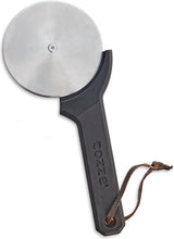 Cozze pizzacutter met rond wiel en donkere handgreep