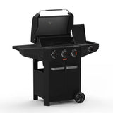 Zwarte gasbarbecue met open deksel, grillrooster en zijbrander, bedieningsknoppen
