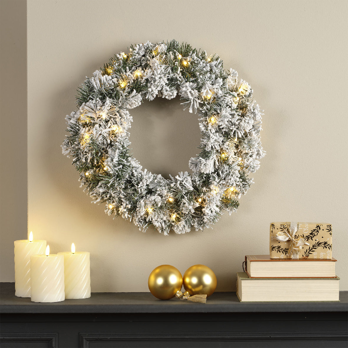 Imperial krans snowy LED BO binnen dia50cm x H.8cm