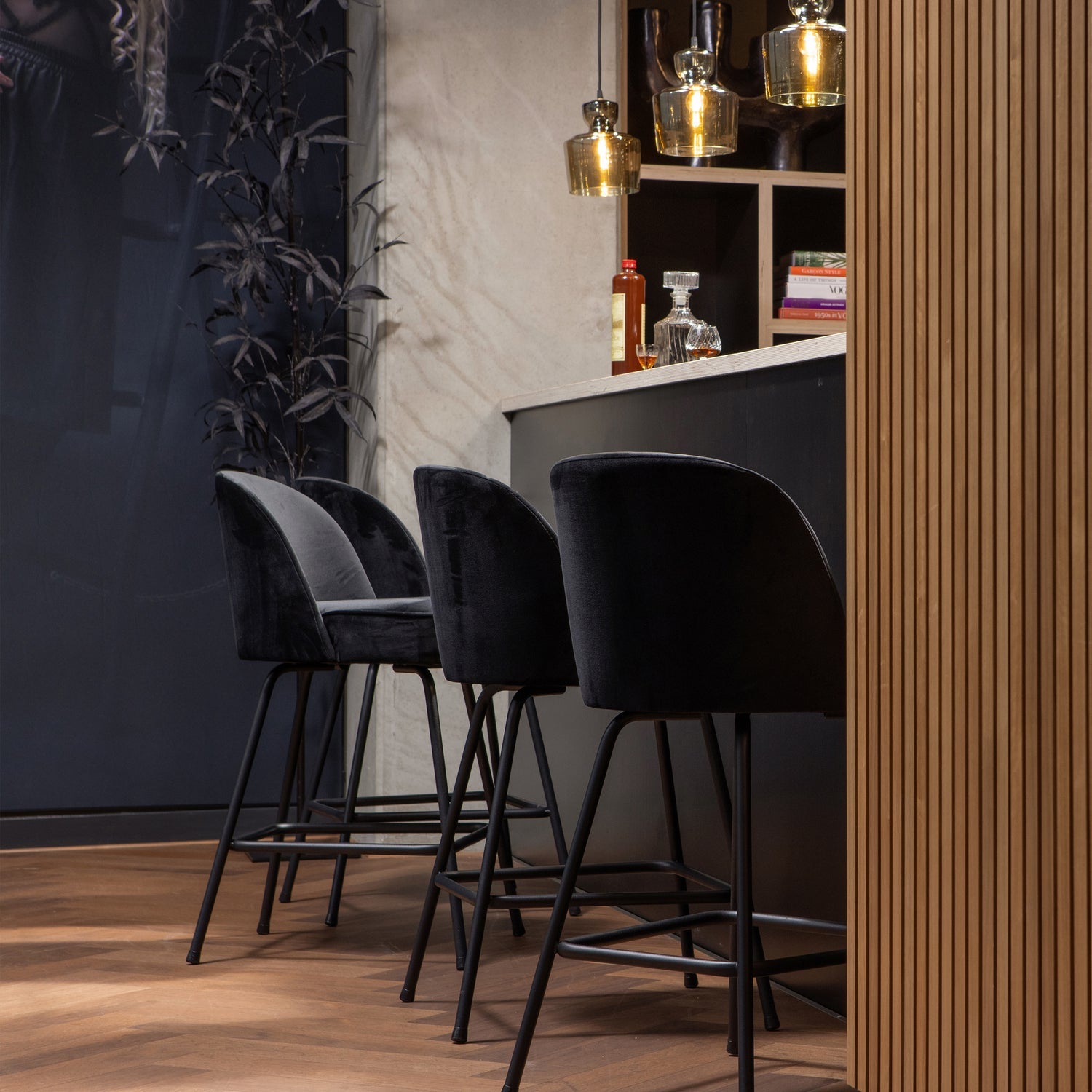 VOGUE BARSTOEL 65 CM VELVET ZWART