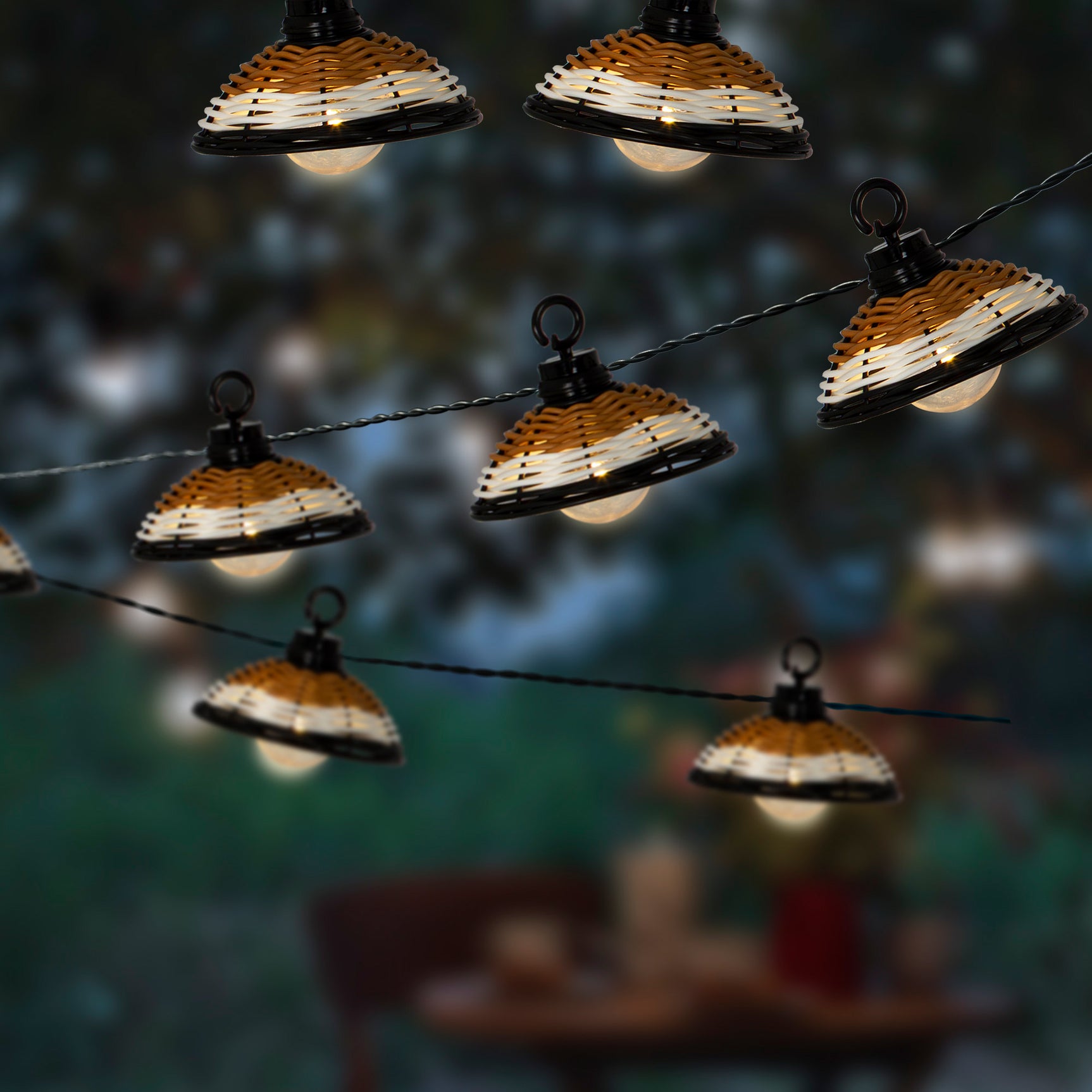 Solar partylight wicker steady