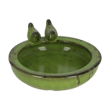 Groen rond keramisch vogelbad met twee vogelbeeldjes, open schaal met rand.