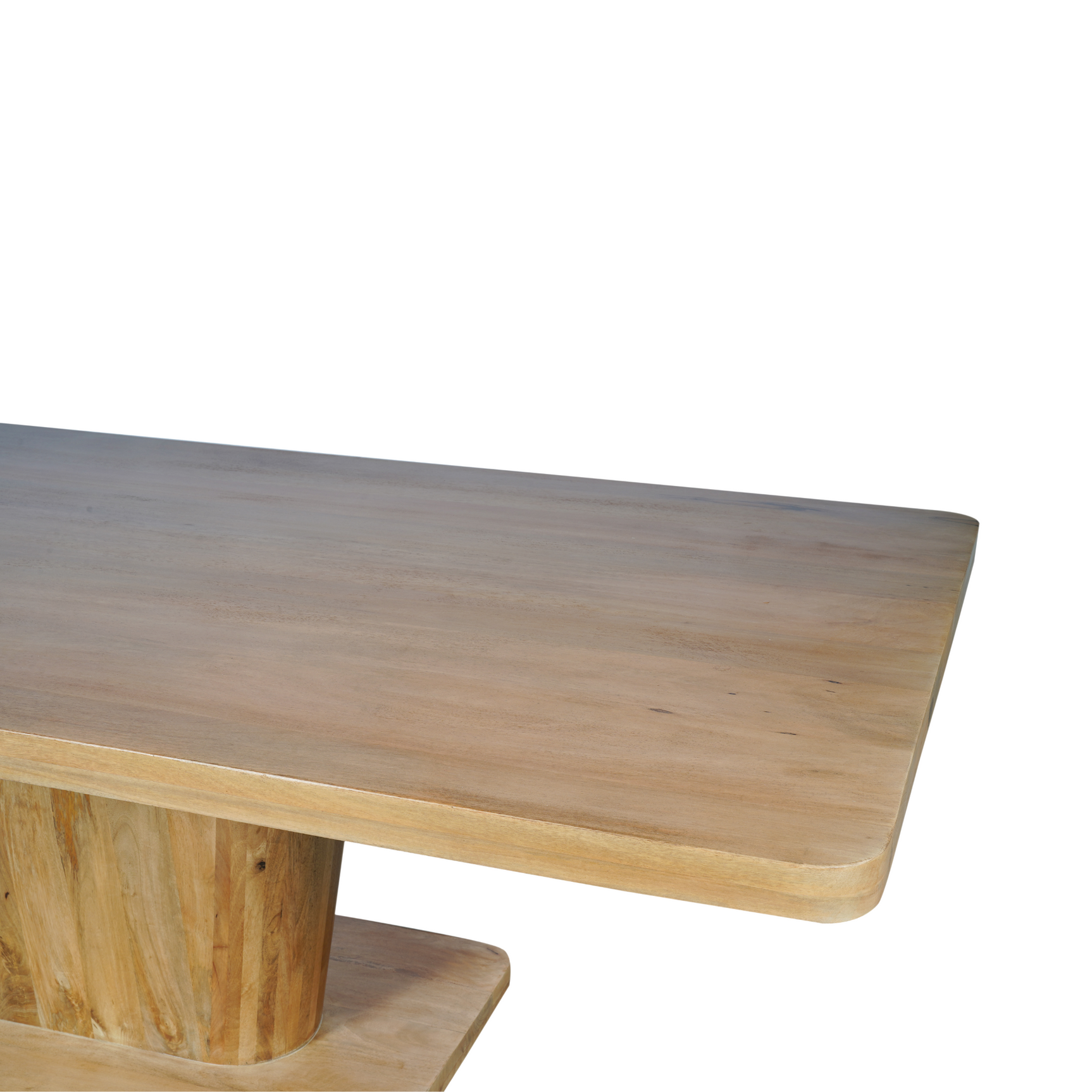 Eettafel Voco: naturel houten tafelblad met afgeronde rand en zichtbare houtnerf.