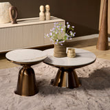 Set van 2 ronde salontafels met wit marmeren blad en bronzen zuilvoet
