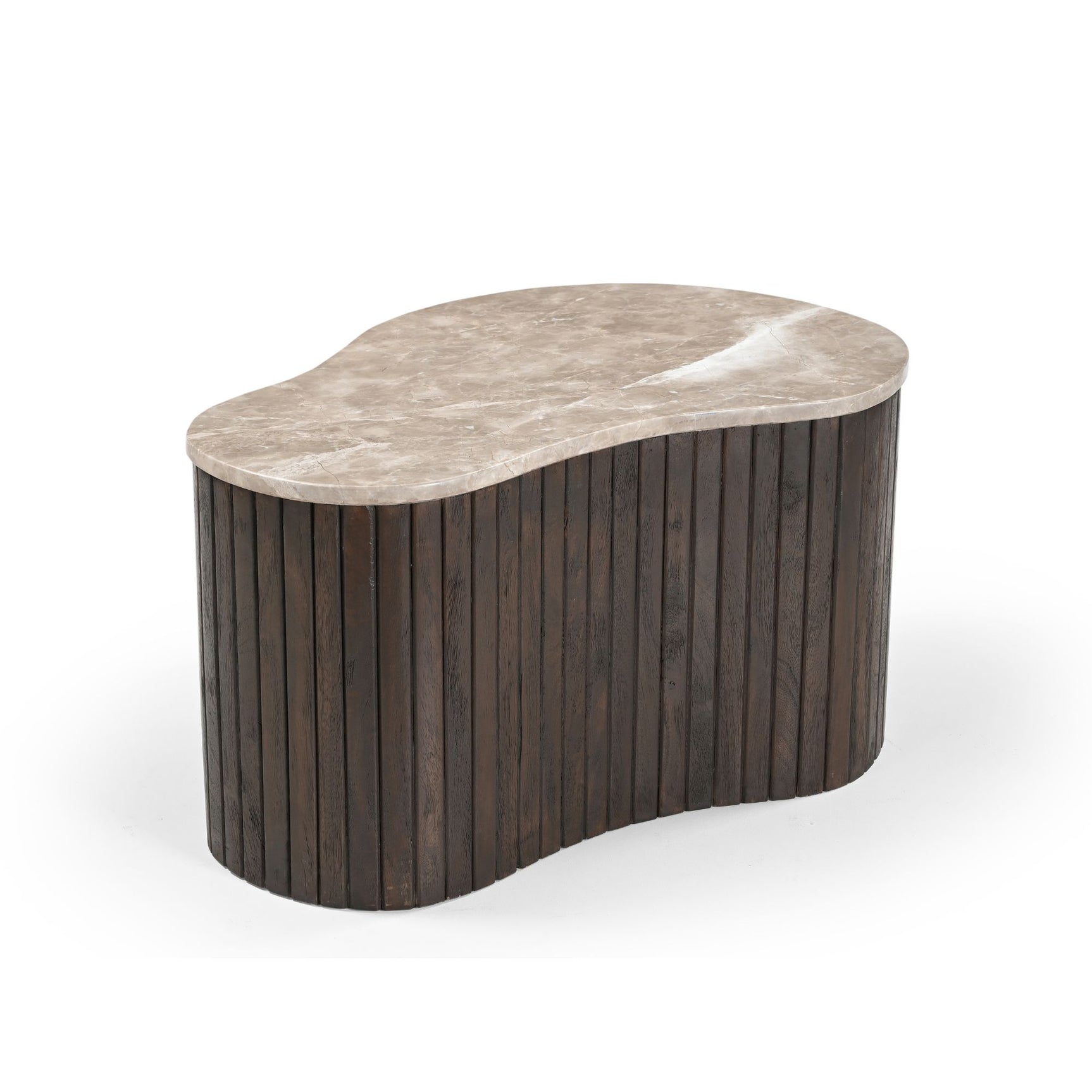 Salontafel met gebogen donkere houten zijkanten en lichtbeige marmeren blad