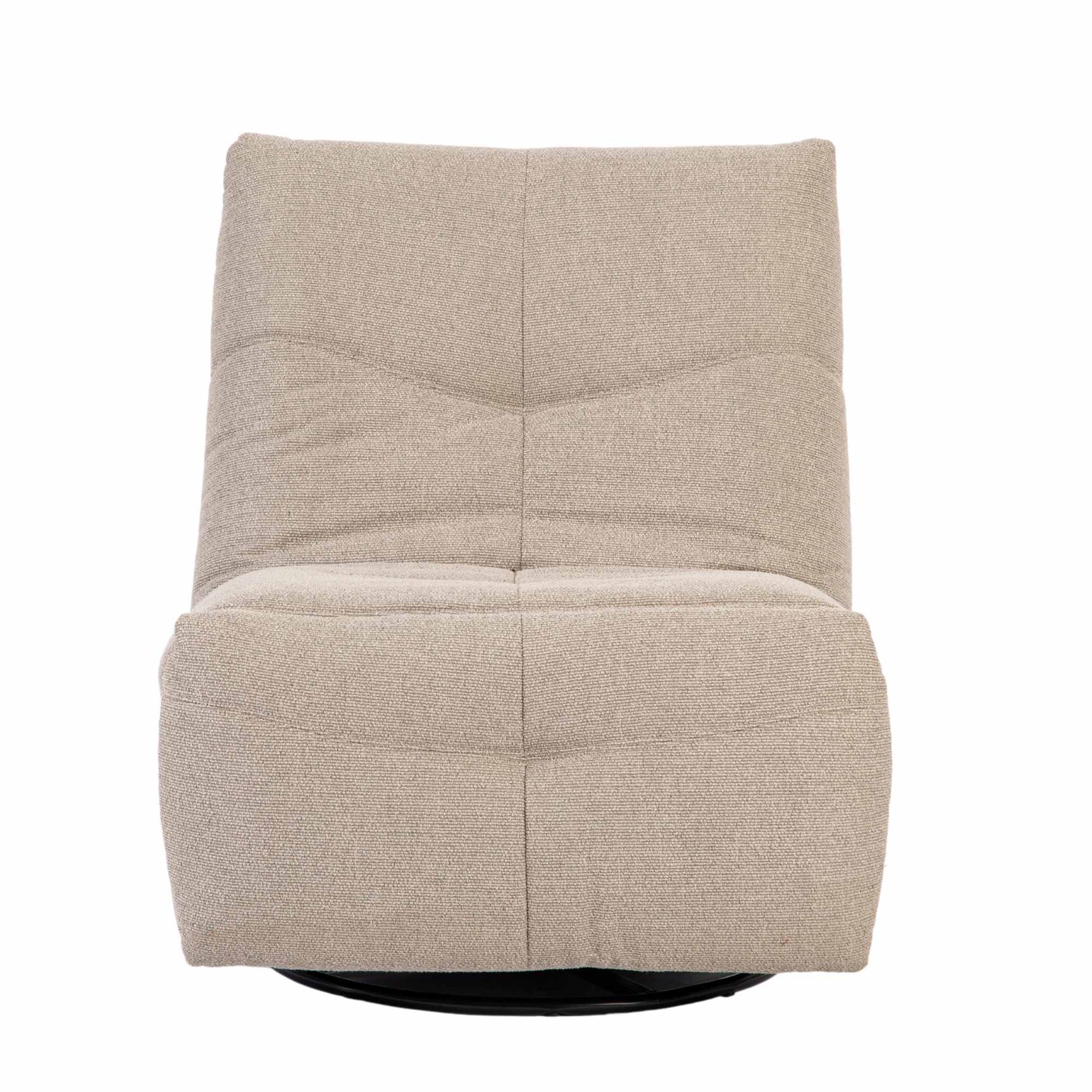 Beige relaxfauteuil met hoge rugleuning, gestikte panelen en ronde basis
