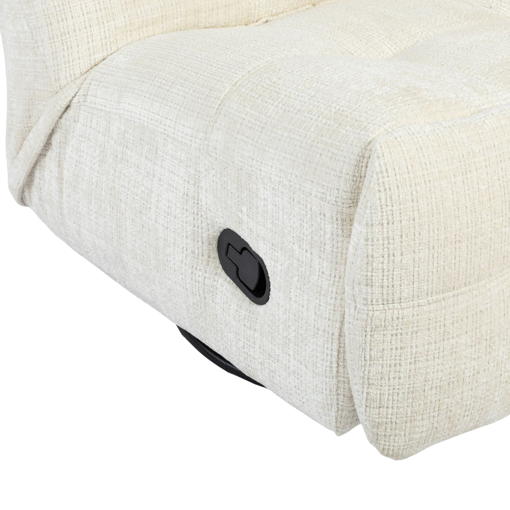 Gebroken witte fauteuil met zwarte bedieningsknop op de armleuning en ronde zijkant.